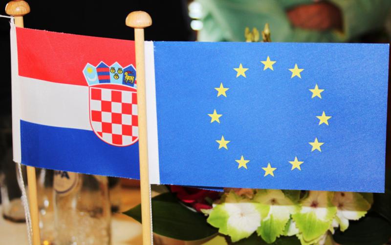 Mario Lozančić: Slušajte, štedite i radite…