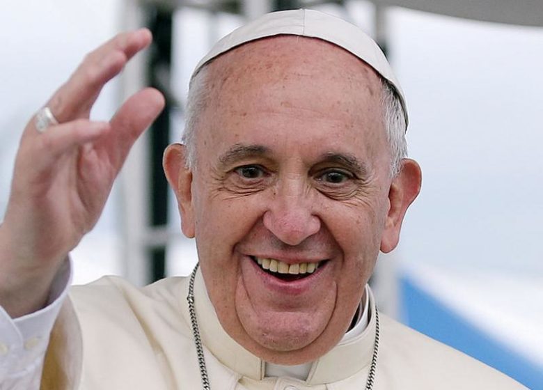 Pročitajte što je Papa poručio na Twitteru