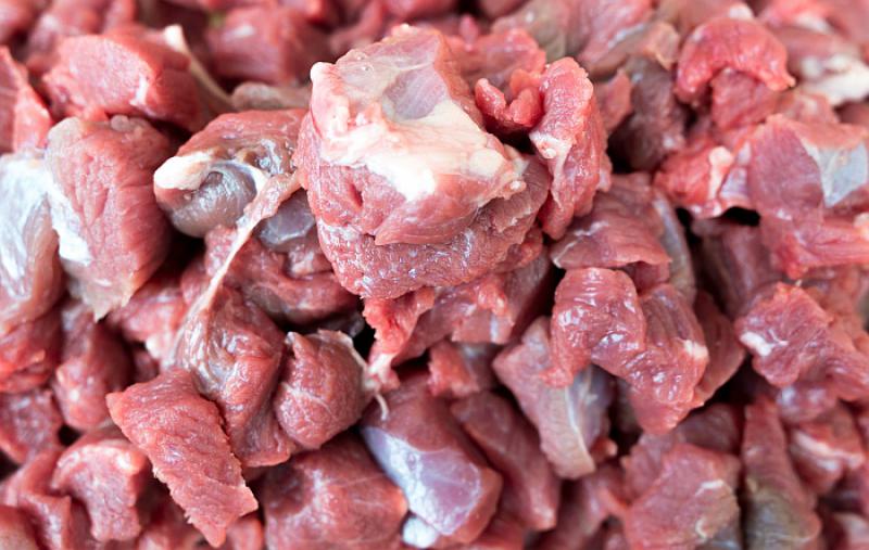 Pažnja: U Hrvatsku se iz EU uvozi meso isteklog roka trajanja!