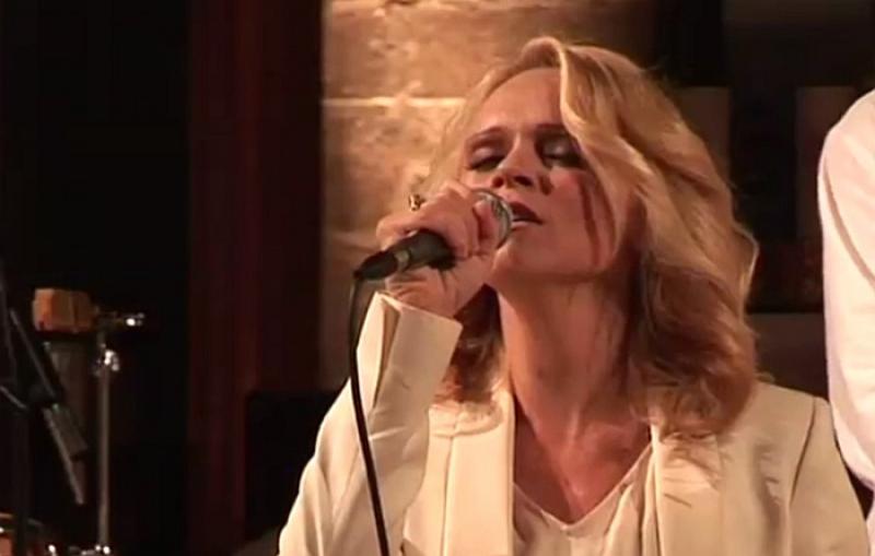 Predivno: Tajči i Apostoli mira pjevaju 'Bože moj, što je jutro' (VIDEO)