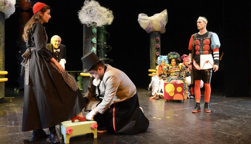 Sedlar oduševio klince: Izbacio okrutnost, Pepeljuga ispraćena ovacijama