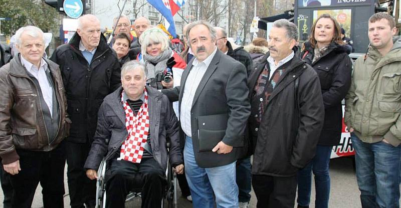 Bavarski Hrvati posjetili prosvjednike: 'Gospodo branitelji, dijaspora je uz vas'