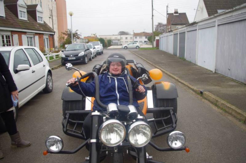 Čovjek s Downovim sindromom dobio 30.000 rođendanskih čestitki