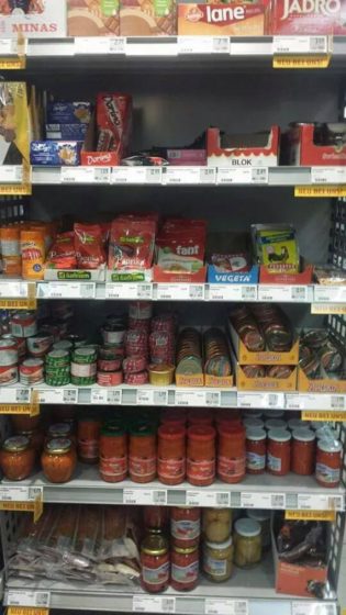 Polica s hrvatskim proizvodima oduševila iseljenike u Njemačkoj