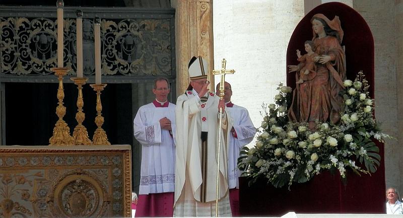 Reakcija na prozivku svećenika-biznismena: 'Nešto moramo naplaćivati'