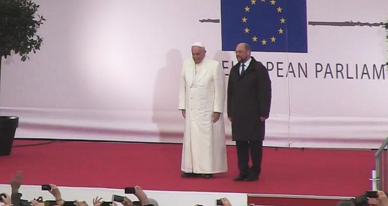 Papa prepuni Europarlament pozvao da čovjeka stavi u središte politike