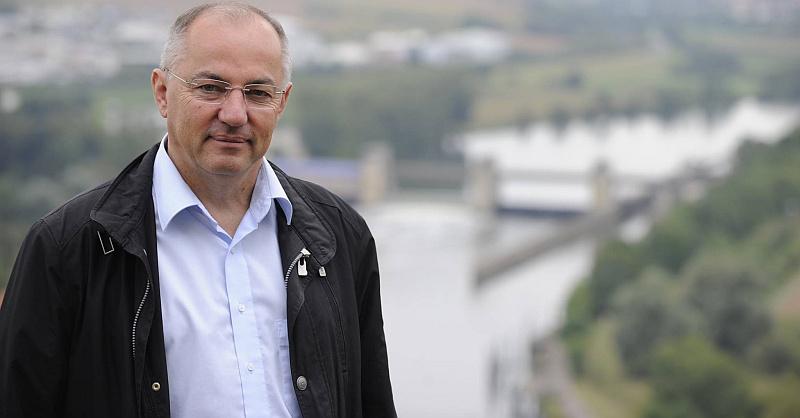 Juratović iz Bundestaga: 'Neke hrvatske stranke profitiraju od Šešelja'