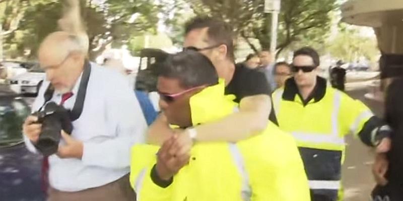 Roker zakasnio na sud, a onda napravio nešto bizarno (VIDEO)