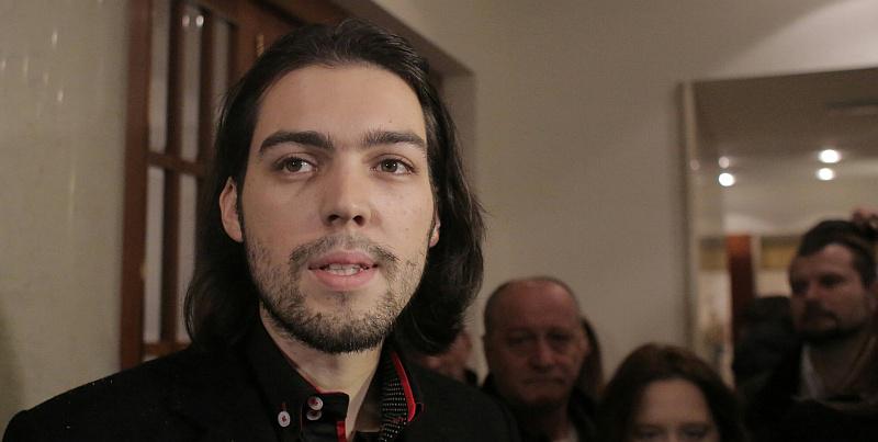 Grubišić i Rude odustali, Sinčić predao 15.200 potpisa