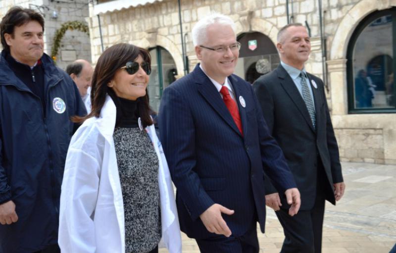 KAMPANJA Josipović: HDZ želi kancelarskim sustavom uskratiti građanima izbor predsjednika
