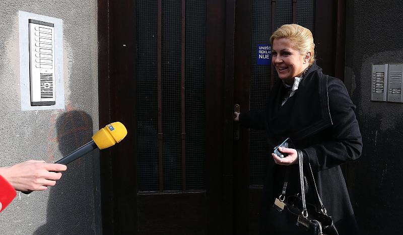 Grabar Kitarović otkrila je li joj premijer Milanović čestitao