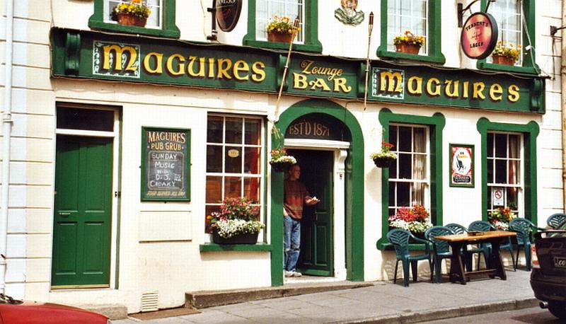 Razgovor za posao u dublinskom pubu: '30 sekundi za šankom, pred lokalnim cugerima'