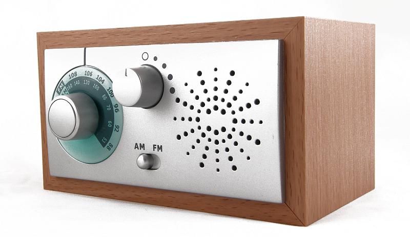 Hrvati u Njemačkoj dobili novi radio; uskoro kreću želje i pozdravi!