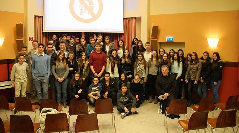 Susrelo se pedesetak mladih Hrvata u Berlinu