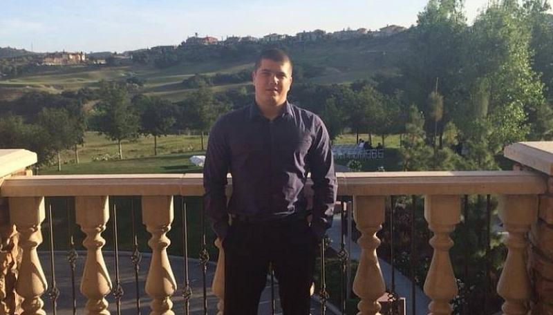 'Plaće su dobre ako si školovan ili znaš lagati; nespremni će pjevati Prokleta je Amerika'