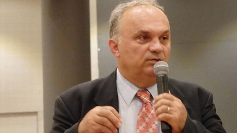 Nakon 22 godine vratio se u Australiju i održao predavanje