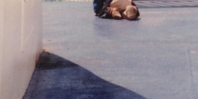 Pogledao u roditeljski foto-album i shvatio da je sretan što je živ (FOTO)