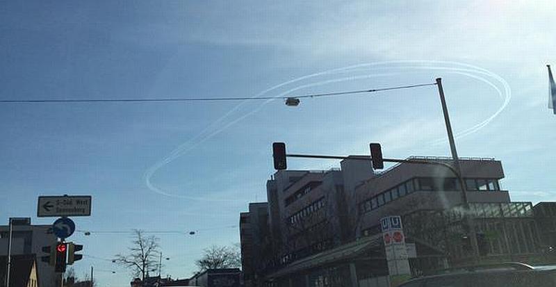 Teoretičari zavjera u Stuttgartu na nogama: uzbudilo ih nebo iznad grada