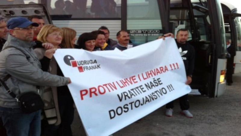 PROSVJED Iz Zadra je jutros krenulo sedam, iz Slavonije devet autobusa..
