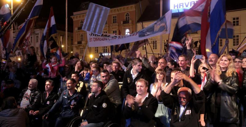 Cien por cien para Croacia! Juntos hasta la Victoria!