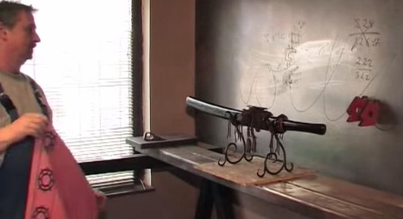 U Busovači izrađuje katane, njegov sin poručuje: 'Ni mrtav u Njemačku'