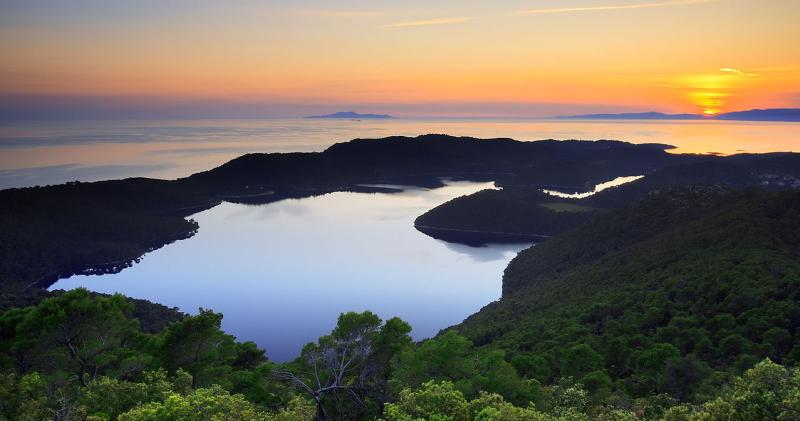 The Guardian: Ovaj hrvatski otok je među 10 najboljih otoka za koje niste čuli