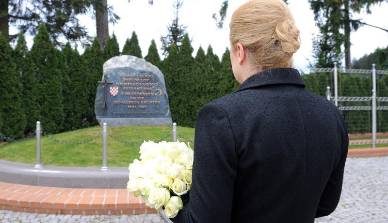 Počasni bleiburški vod priopćio što misli o nenajavljenom odlasku Grabar-Kitarović na Bleiburg
