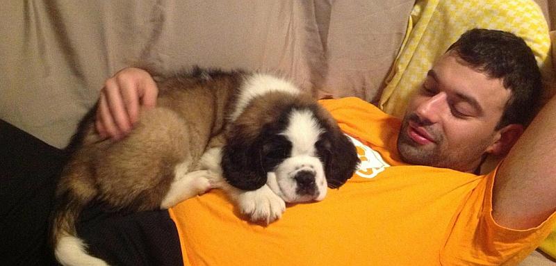 Uslikao je sebe i psića prije dvije godine i danas - pronađite razliku