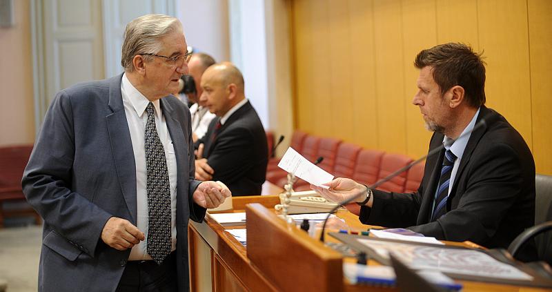 U Hrvatskom saboru stanka zbog iseljavanja mladih iz Hrvatske