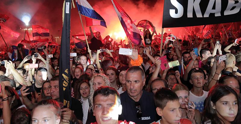 (VIDEO, FOTO) Spektakularan Thompsonov koncert u Kninu