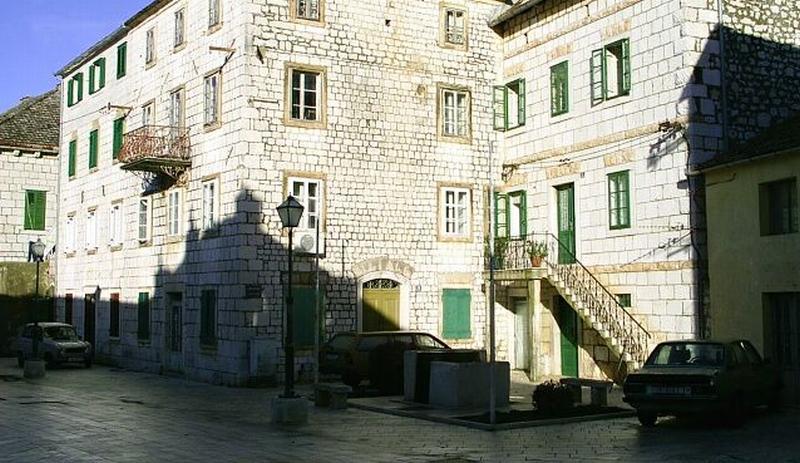Tvrdi da u Imotskom ne može naći stotinu radnika za Njemačku: 'Govore mi da čekam da prođe Velika Gospa'