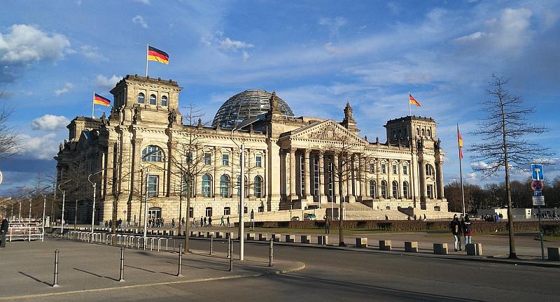 DOBRODOŠLI U NJEMAČKU: Sve informacije o poslu, životu, jeziku u ovoj korisnoj brošuri