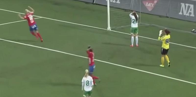 (VIDEO) Šveđanka postigla autogol kojeg su već prozvali jednim od najluđih ikad