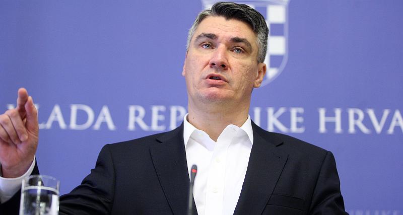 Milanović telefonski razgovarao s Angelom Merkel