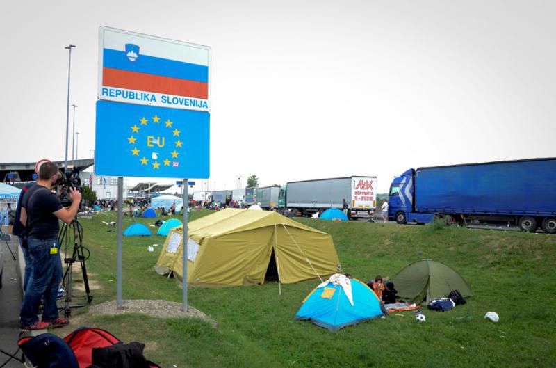 U Sloveniju ušlo oko 1.300 migranata, neki nastavljaju pješice prema Austriji