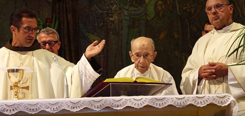 (VIDEO) Fra Berard iz Pule najstariji je franjevac na svijetu, upravo je proslavio 105. rođendan