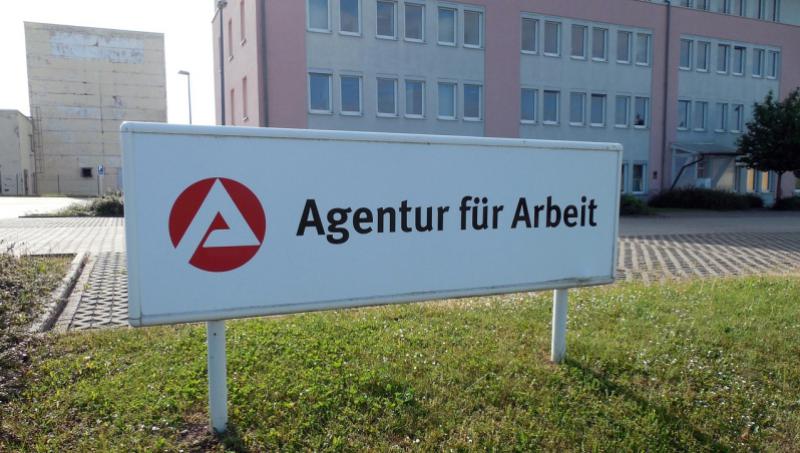 Što ako u Njemačkoj ostanete bez posla? Sve o mirovinskom, zdravstvenom, socijalnom…