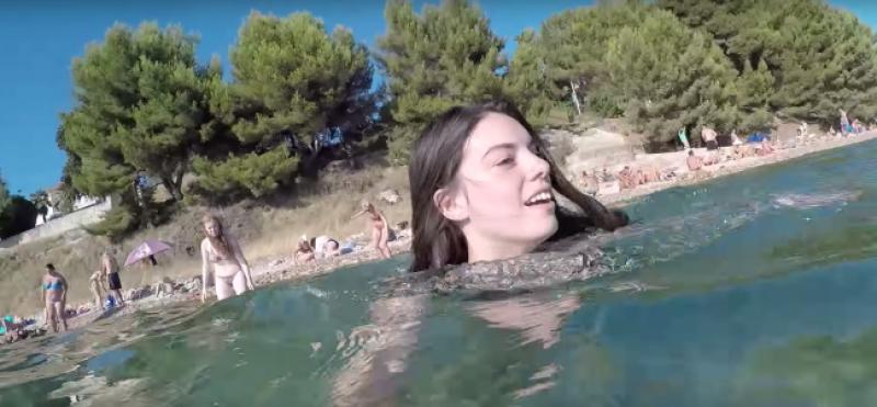 (VIDEO) U Hrvatskoj 'pronašla' skrivene slapove, kamenite plaže... i poručila: 'Jedva se čekam vratiti'