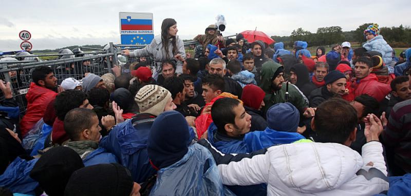 Austrija će i danas primati migrante, jučer ih ušlo 4300