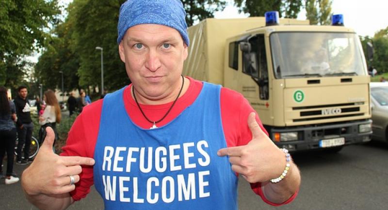 Njemačka: Sirijac uvrijedio Kurde, ubrzo su letjele stolice i klupe, tukli su se nogama od stolova