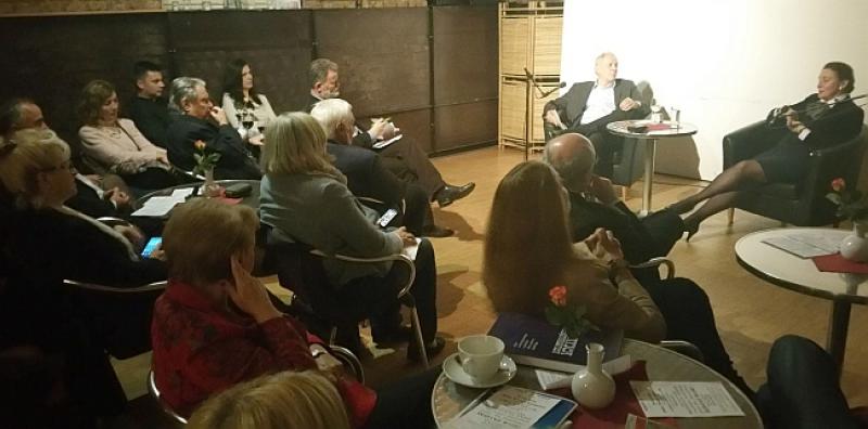 'Neprihvatljivo je austrijsko ustrajavanje na tzv. bosansko-hrvatsko-srpskom jeziku'