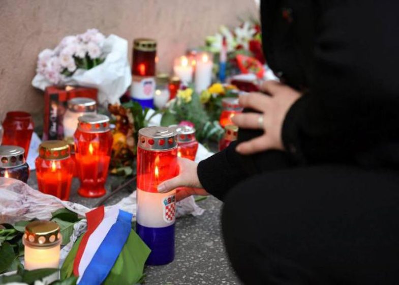 Počast žrtvama Pariza: U ponedjeljak u podne DUZS će uključiti sve sirene na području Republike Hrvatske