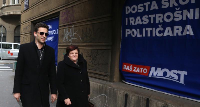 Božo Petrov u emotivnom pismu priznao: 'Ušao nam je kukolj, ali sami odlaze'