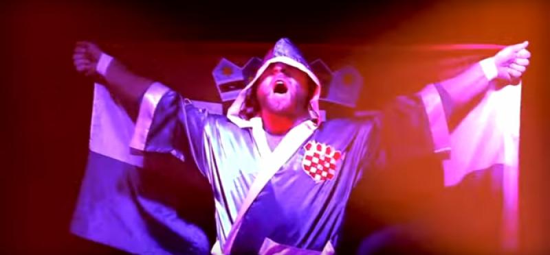 HRVATSKA SENZACIJA U NEW JERSEYU: u ring ulazi uz Thompsona, ogrnut hrvatskom zastavom