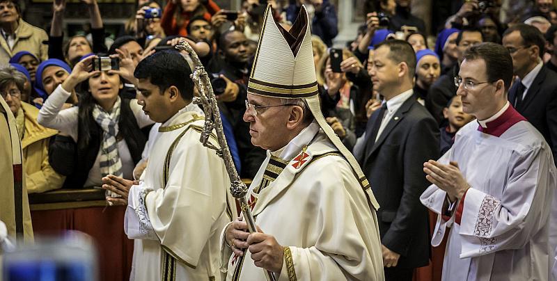 Papa Franjo označio početak vremena velikog oprosta: 'Ne gubite hrabrost'
