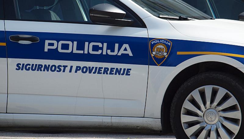 RAZBIJEN NARKOLANAC: u Rijeci uhićeno tridesetak preprodavača droge