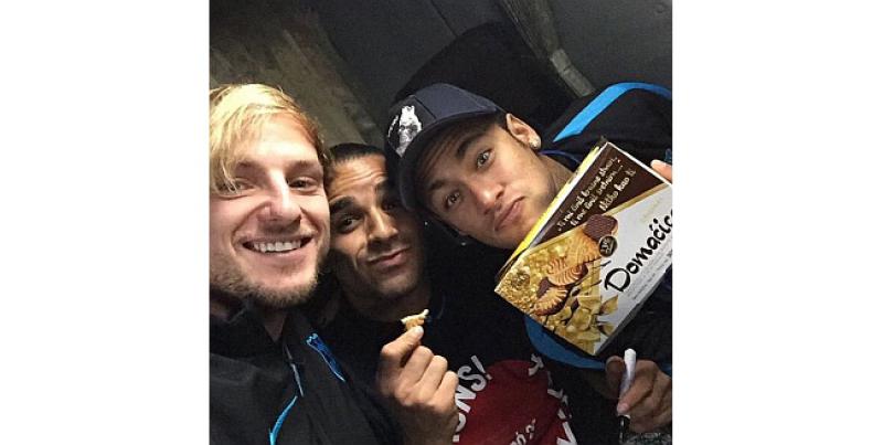 (FOTO) Neymar zbog Rakitića zavolio legendarne hrvatske kekse