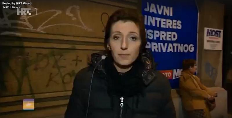 (VIDEO) Novinarka HRT-a željela pročitati priopćenje u javljanju uživo, a onda shvatila da joj nešto fali