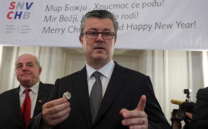 Orešković na pravoslavni Badnjak: Hrvati u Kanadi obogatili su državu, isto čine i manjine u Hrvatskoj