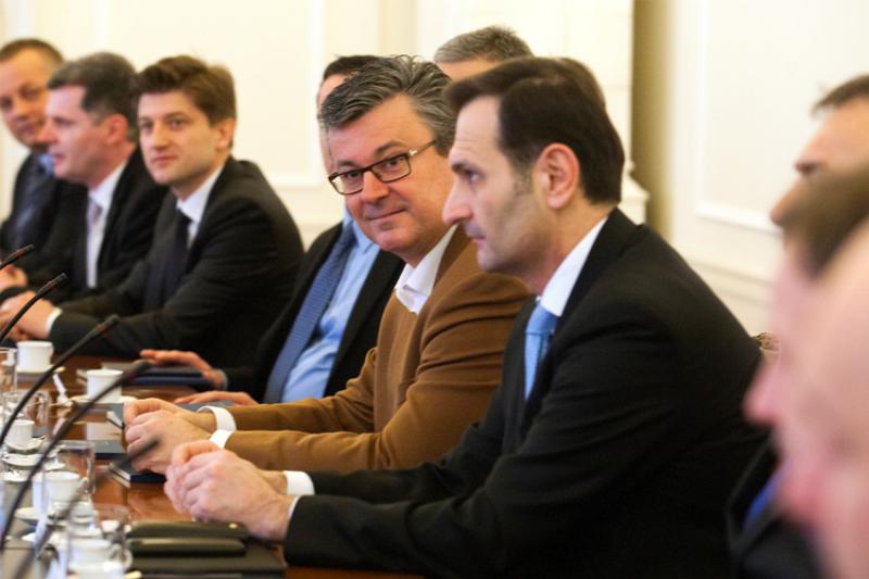 PRVI SASTANAK: Članovi Vlade na prvom radnom sastanku razgovarali o proračunu i primopredaji ministarstava
